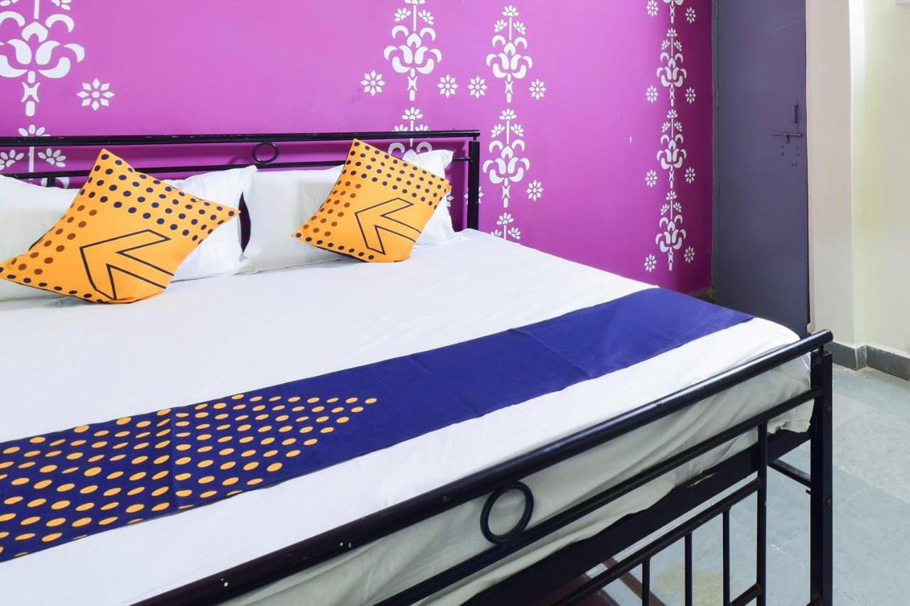 Spot On 66795 Hotel Abhijeet Otur Zewnętrze zdjęcie